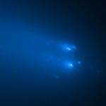 Космически апарат прелетя през опашката на разпаднала се комета