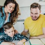 Как правилно да хвалим детето