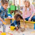 Правила за всеки ден за майките на детската площадка