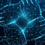 Разделени, но хиперсвързани