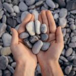 Ето защо никога не трябва да взимате камъчета от плажа