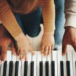 Уроците по пиано подобряват когнитивните способности