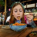 Педиатрите: това са най-вредните храни за деца до 12-годишна възраст