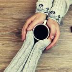 Всичко, което искам, е чаша кафе с теб, която да стопли ръцете, сърцето и душата ми