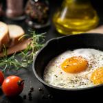 Експертите съветват: вместо да гладувате, яжте яйца по ТОВА време на деня, за да отслабнете