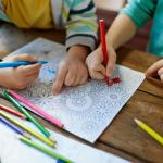 Как рисуването на мандала помага на децата