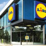 Лидл България премахва напълно черната пластмаса