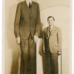Най-високият човек, живял някога, е роден на днешния ден
