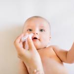 Защо първата хрема на бебето продължава по-дълго