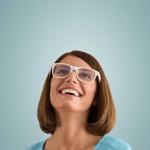 Щастлив, развълнуван или доволен?