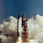 5 май 1961 г. - САЩ изстрелва първия си пилотиран космически кораб