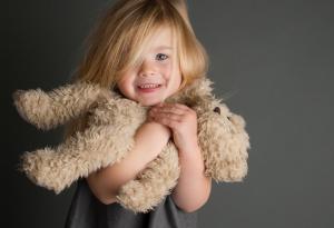 Всяка дреха го боде: още 7 сигнала, че имате силно чувствително дете