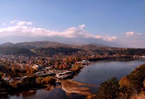 Пейката над Панчаревското езеро - близко, но слабо познато вълшебно кътче, разположено в Лозенската планина