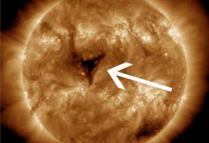 Втора гигантска „дупка“ се появи на Слънцето. И скоро тя може да може да изпрати силен слънчев вятър към Земята