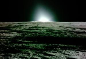 НАСА публикува първите изображения с висока резолюция на залез на Луната