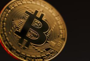 Биткойн – мъж си върна достъпа до криптопортфейла си след 12 години
