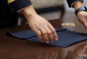 CDC показва как да си направим най-обикновена „маска“ за 45 секунди