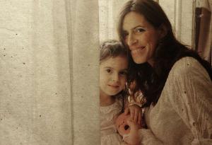 Тази жена открива, че не е биологична майка на децата, които е родила