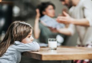 Защо в много "благополучни" семейства животът на децата се оказва ад 