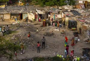 ООН: Светът е изправен пред „библейски глад“ заради COVID-19