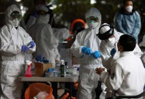 Близо 100% от заразените с COVID-19 проявяват симптоми в рамките на 12 дни