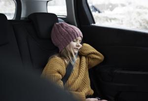 На път: Защо детето повръща в колата 