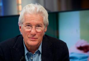 Простичкият метод на Ричард Гиър, който ще ви направи щастливи