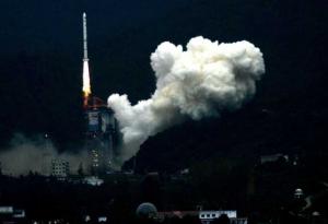 Китай изстреля сонда към Марс