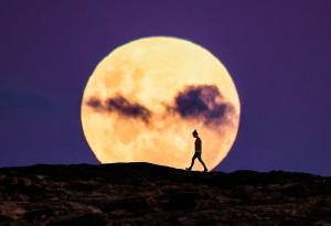 Пригответе се за рядка двойна суперлуна – последната за доста дълг период от време