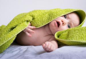 Горещо! Главните симптоми на топлинен удар при най-малките