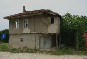 Имат ли нов шанс за обновяване българските къщи?