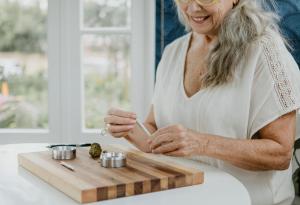 Пушенето на канабис е свързан с по-голям обем на мозъка и по-добри когнитивни функции на по-късен етап от живота