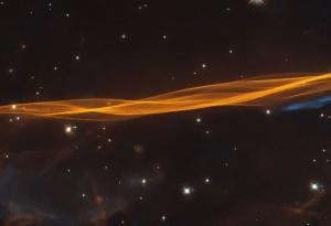 Тази нова снимка на „Хъбъл“ изглежда нереална