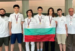 Четири медала за България спечелиха физиците ни от Международната олимпиада в Япония