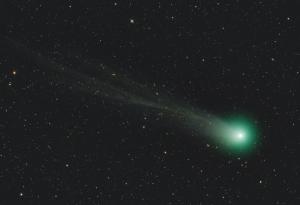 Мегакомета или малка планета ни приближава по особено ексцентрична орбита