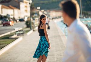 Защо мъжът общува с бившата си? 