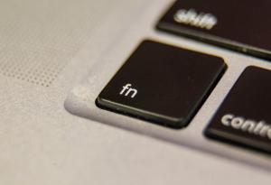 Полезните комбинации на "секретния" ключ Fn