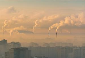 Нови данни сочат: 99 % от световното население вече диша замърсен въздух