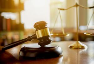 Между мита и реалността