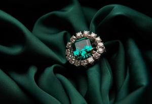 Какви бижута трябва да носите според зодията