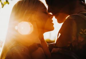 Ето как изглежда целувката на ядрено магнитен резонанс