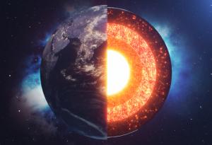 Кристализираното желязно ядро на Земята вероятно е несиметрично