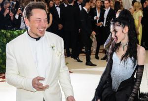 Ето как се произнася името X Æ A-12 според приятелката на Мъск