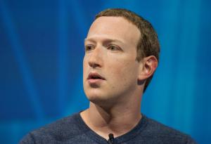 Личните данни и телефонните номера на 533 млн. потребители на Facebook изтекоха онлайн
