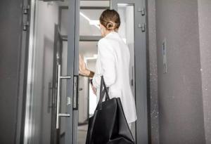 Не бързайте с напускането