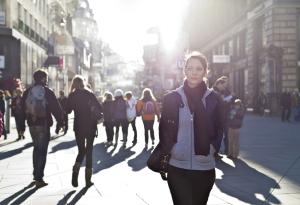 Виц: Ако искате цял ден някой да мисли за вас...