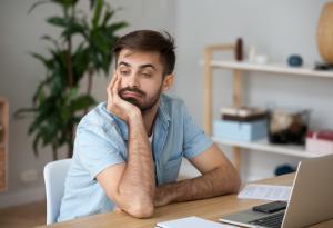 Ето кои мисли ви пречат да се почувствате щастливи на работното си място