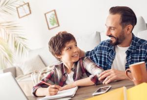 Виц: На тати отличникът! 