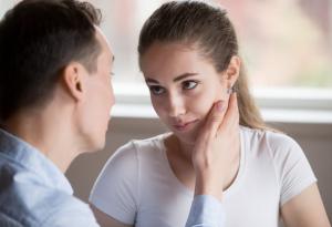 Виц: Скъпа, налей ми малко уиски!