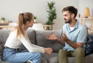 Виц: Скъпа, за теб бих отишъл на края на света!